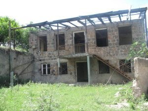 home in Berd region in Tavush Marz hit by missiles during 1994 war.