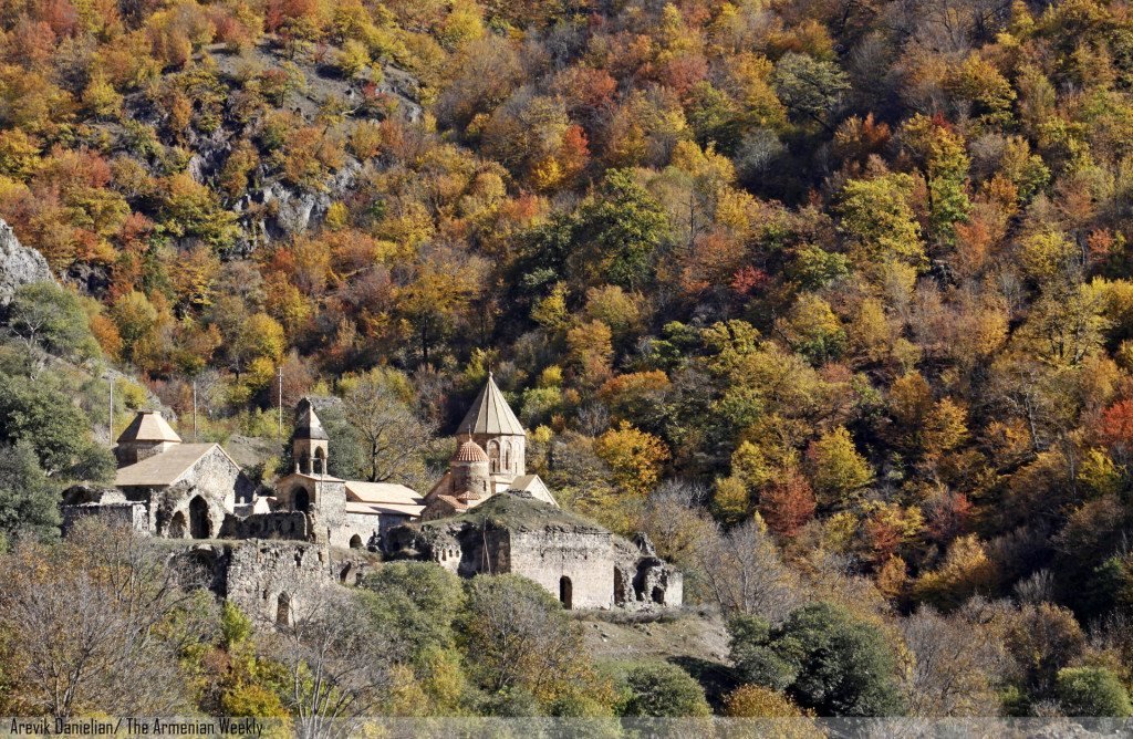 Dadivanq (located on the forested base of Mt. Mrav, on the left side of the Tatar river) from the 5-13th century.