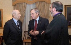 Ambassador Heffern speaks with Fund for Armenian Relief board member Dr. Edgar Housepian and Archbishop Khajag Barsamian.