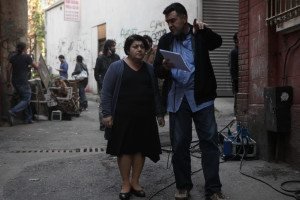 Nazarian directing Serra Yilmaz on the set of 'Bolis'