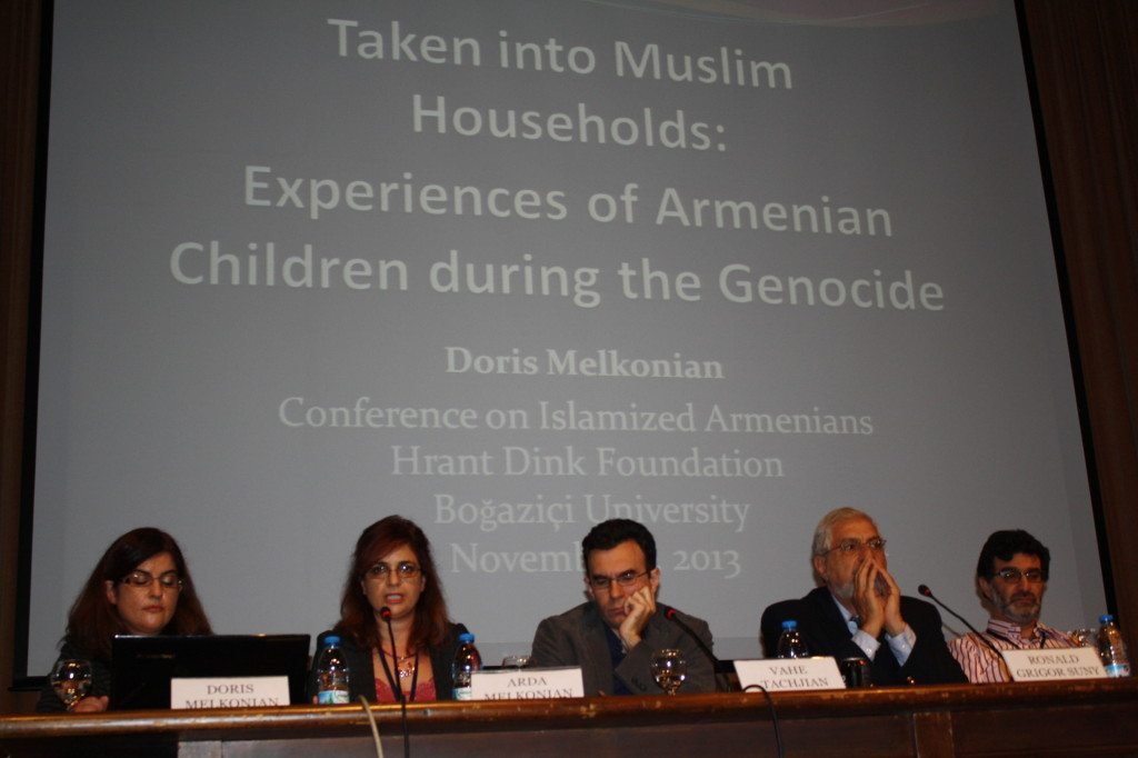(L-R) Panelists Arda Melkonian, Doris Melkonian, Vahe Tachjian, Ronald Suny (chair), and Ishkhan Chiftjian
