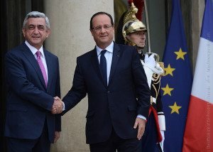 President Serge Sargsyan and President François Hollande during Sargsyan’s working visit to France in Oct., 2013. (Photo: President.am)