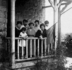 The Yessayan family, with Zabel (second from right), husband Hrant (back row, second from left), and children Sophie and Hrant.