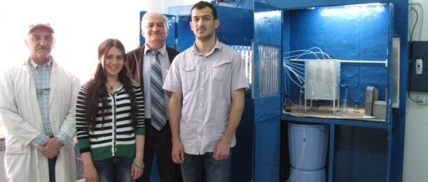 (L-R) Electronics engineer Vladislav Eganov, Ph.D. student Hripsime Mkrtchyan, YerPhI’s Medical Isotope Laboratory leader Dr. Albert Avedisyan, and scientist Rupen Dalakyan