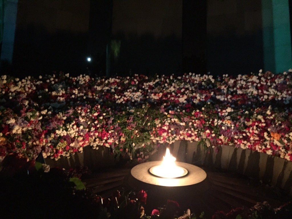 Flowers left behind at the Armenian Genocide memorial monument at Dzidzernagapert (Photo: Harout Kassabian)