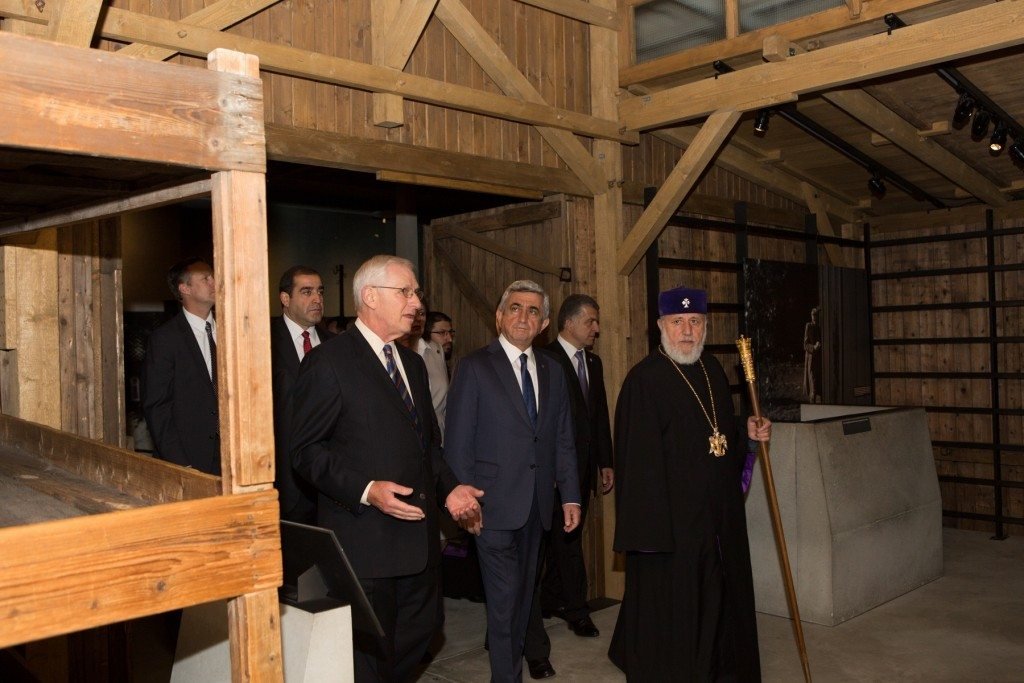 Arthur Berger, Senior Advisor to the United States Holocaust Memorial Museum, leads Armenian President Serge Sarkisian; His Holiness Karekin II, Supreme Patriarch and Catholicos of All Armenians; the Armenian Foreign Minister and Minister of Diaspora Affairs; Archbishop Khajag Barsamian, the Primate of the Eastern Diocese; and others on a tour of the U.S. Holocaust Memorial Museum. (Photo: U.S. Holocaust Memorial Museum)