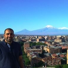 Sassoon Grigorian will be climbing Mount Ararat next month in commemoration of the 100th anniversary of the Armenian Genocide and to raise funds for Syrian-Armenian children refugees