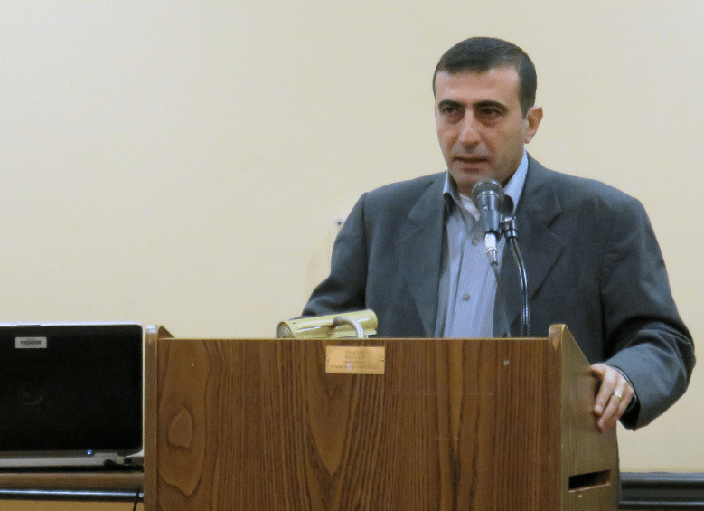 Sarkisian’s words exhilarated the crowd in Philadelphia to take action and to lend its support. 