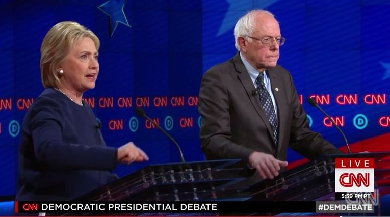 Democratic Party candidates Hillary Clinton and Bernie Sanders during a debate (Photo: CNN video capture)