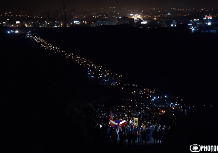 A silent march was held in Yerevan in memory of the fallen soldiers (Photo: Photolure)