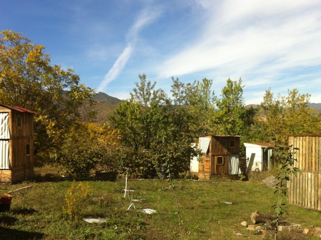 The ARK Armenia campsite with bungalows (Photo: Serda Ozbenian)