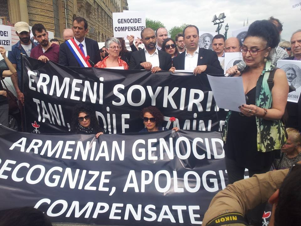 The Armenian Genocide was commemorated today at Istanbul’s Hayderpasha train station. (Photo: Hrant Kasparyan)