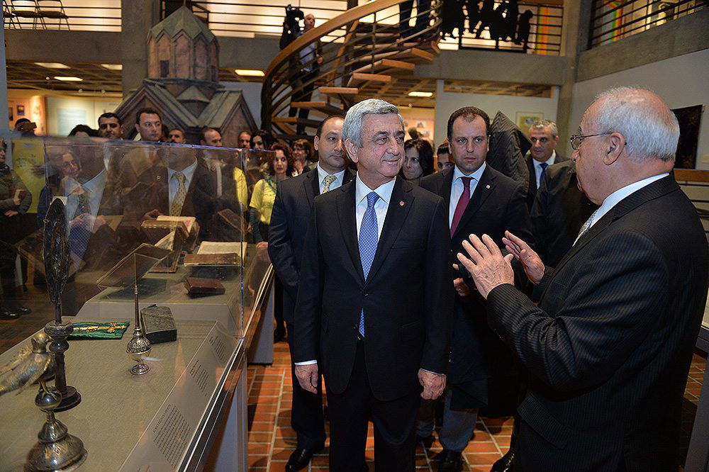 President Sarkisian Visits Armenian Museum of America