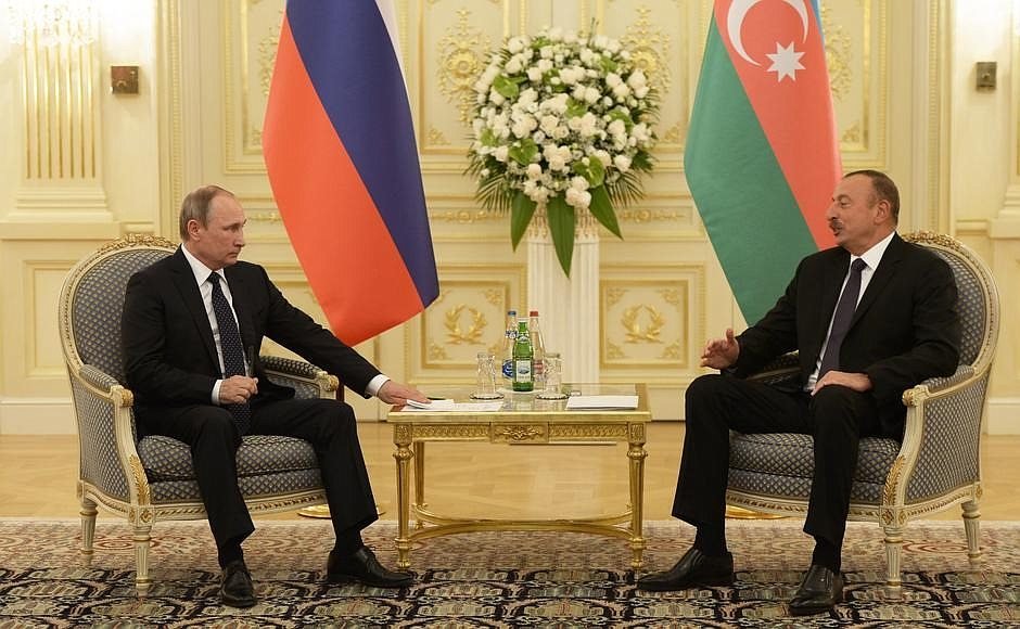 Putin and Aliyev in Balu (Photo: kremlin.ru)
